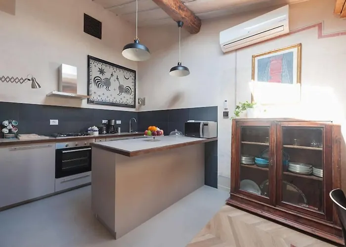 Belle Arti Penthouse In Central Florence